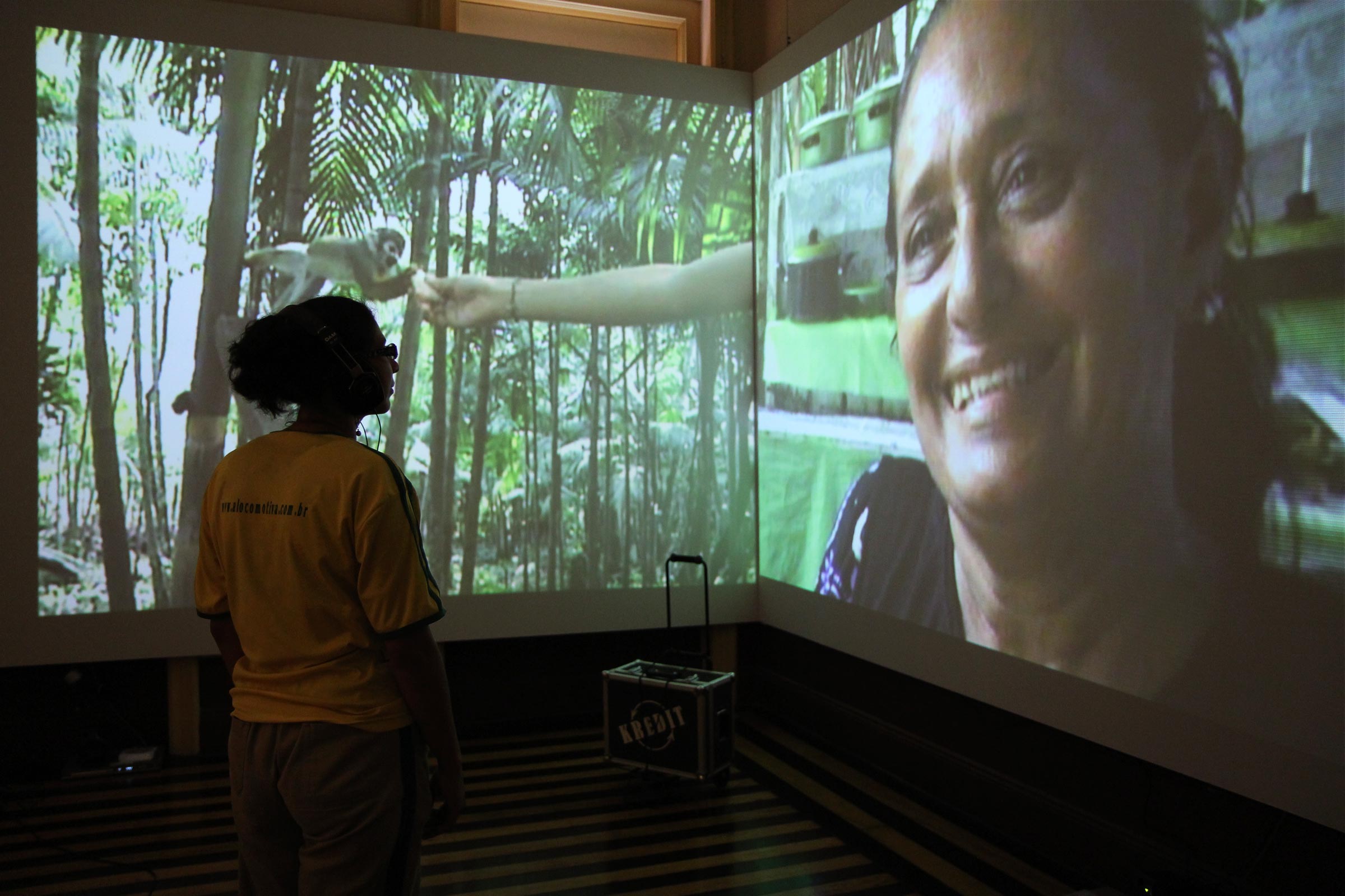 Johannes Burr: CRÉDITO N°5 // FilmEmRede // Ausstellung im Museo da UFPA, Belém do Pará 2010