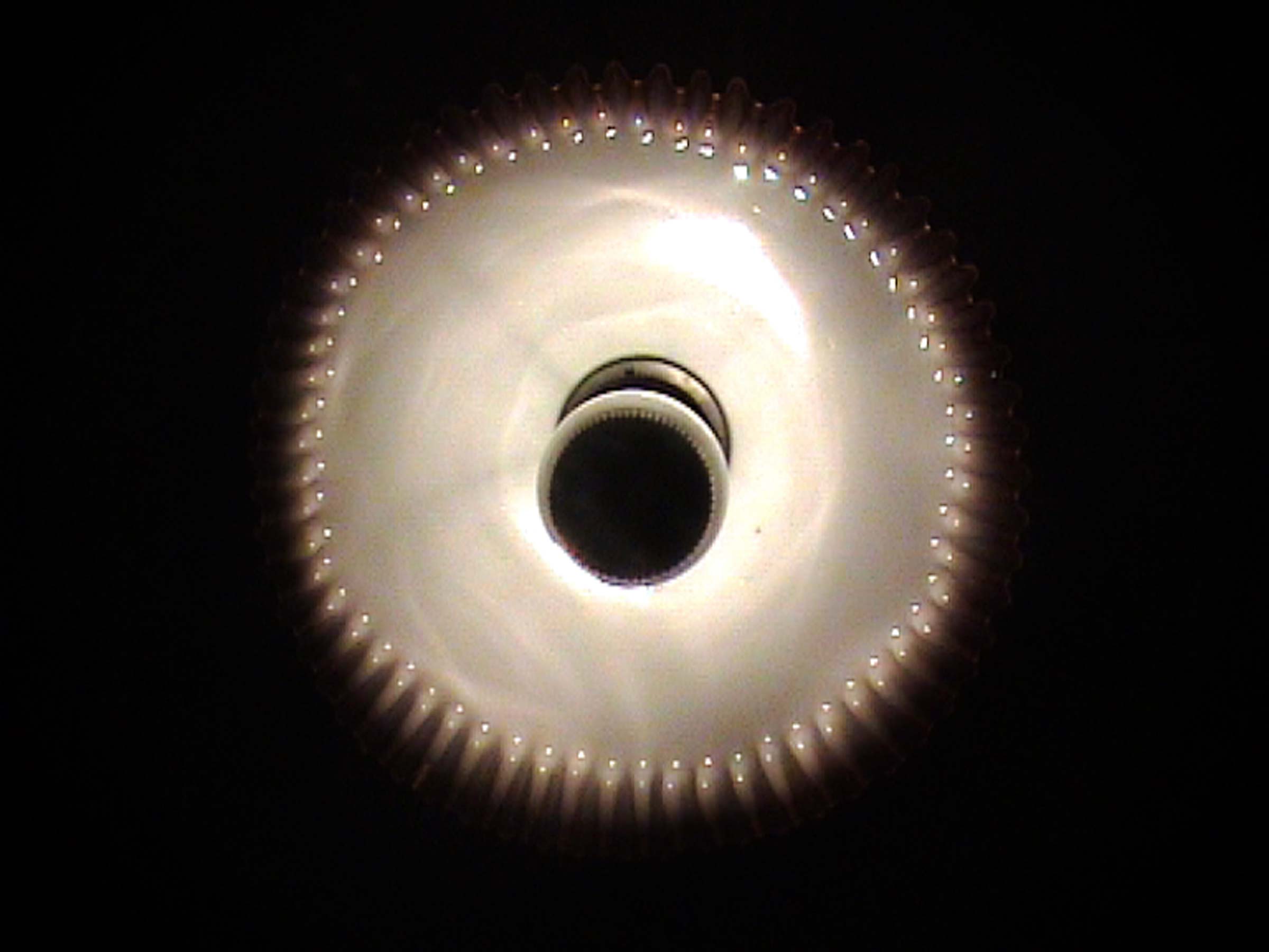 Video-Still aus: KREDIT #7 // Kettenfilm mit Simone Knüppel // St. Gallen 2012